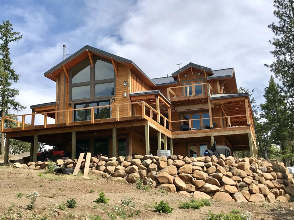 custom home in Lyle, WA